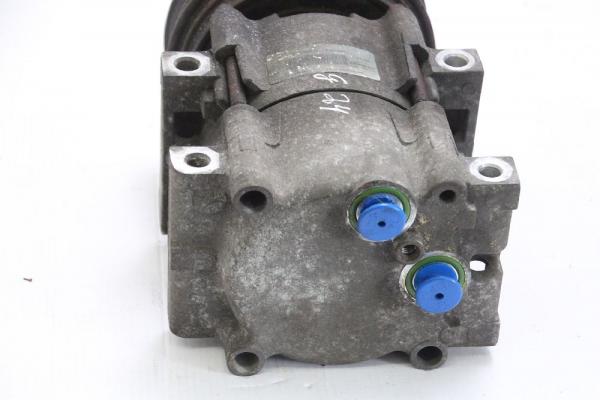 Klimakompressor 4764809 Ford PUMA ECT