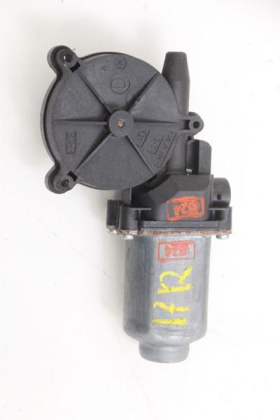 Fensterheber-Motor hinten rechts 82700AV710 Nissan PRIMERA 3 Traveller P12