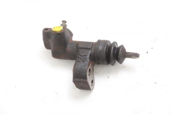 Sitzbank hinten Nissan SERENA C23 3. Reihe rechts 04-2000 gebraucht 2