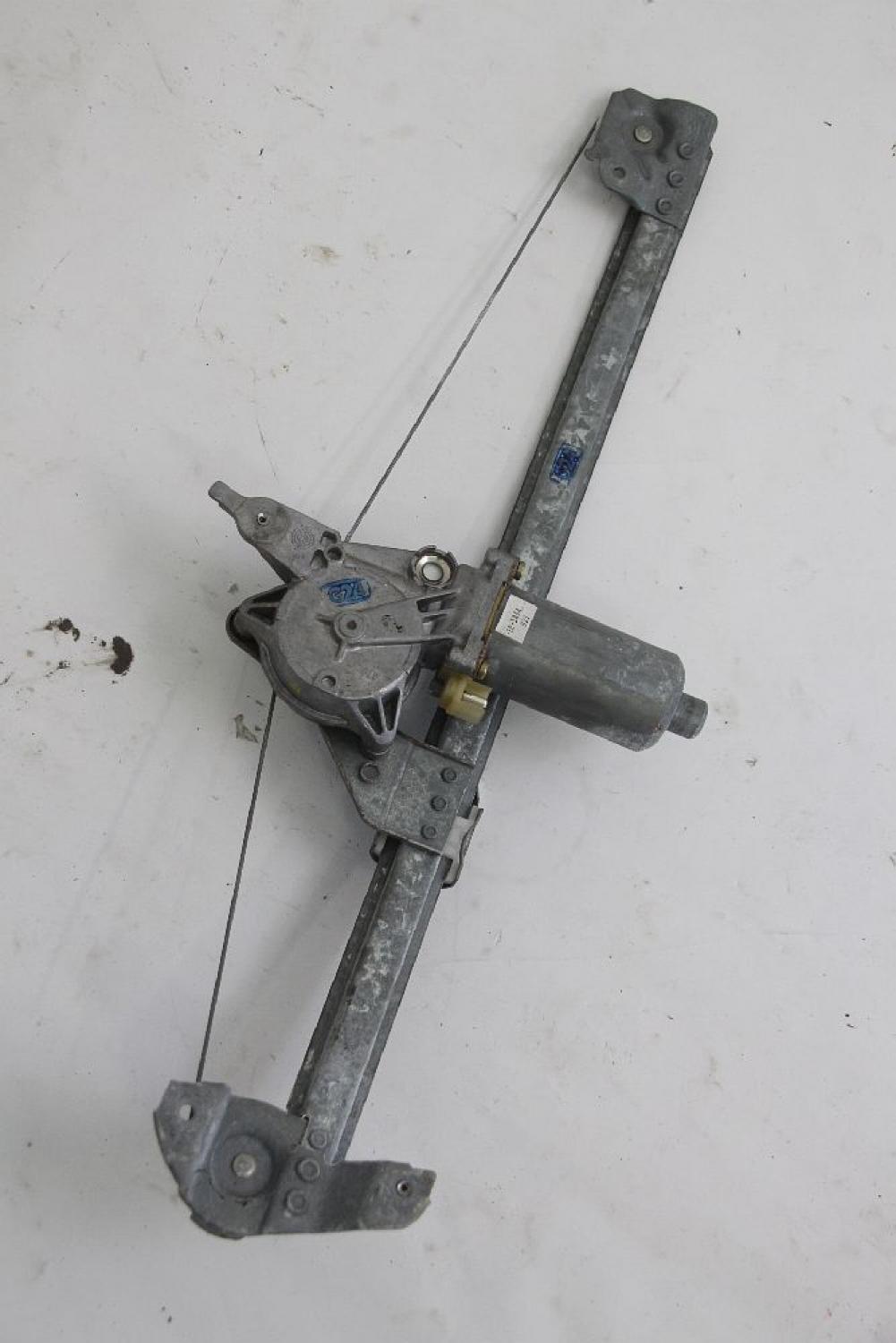 Fensterheber elektrisch hinten rechts 2027301446 Mercedes C-KLASSE W202