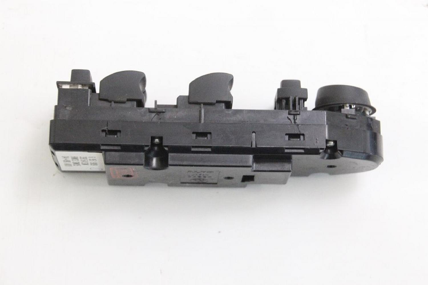 Schalter Fensterheber vorn links 61316951909 BMW 5er Touring E61