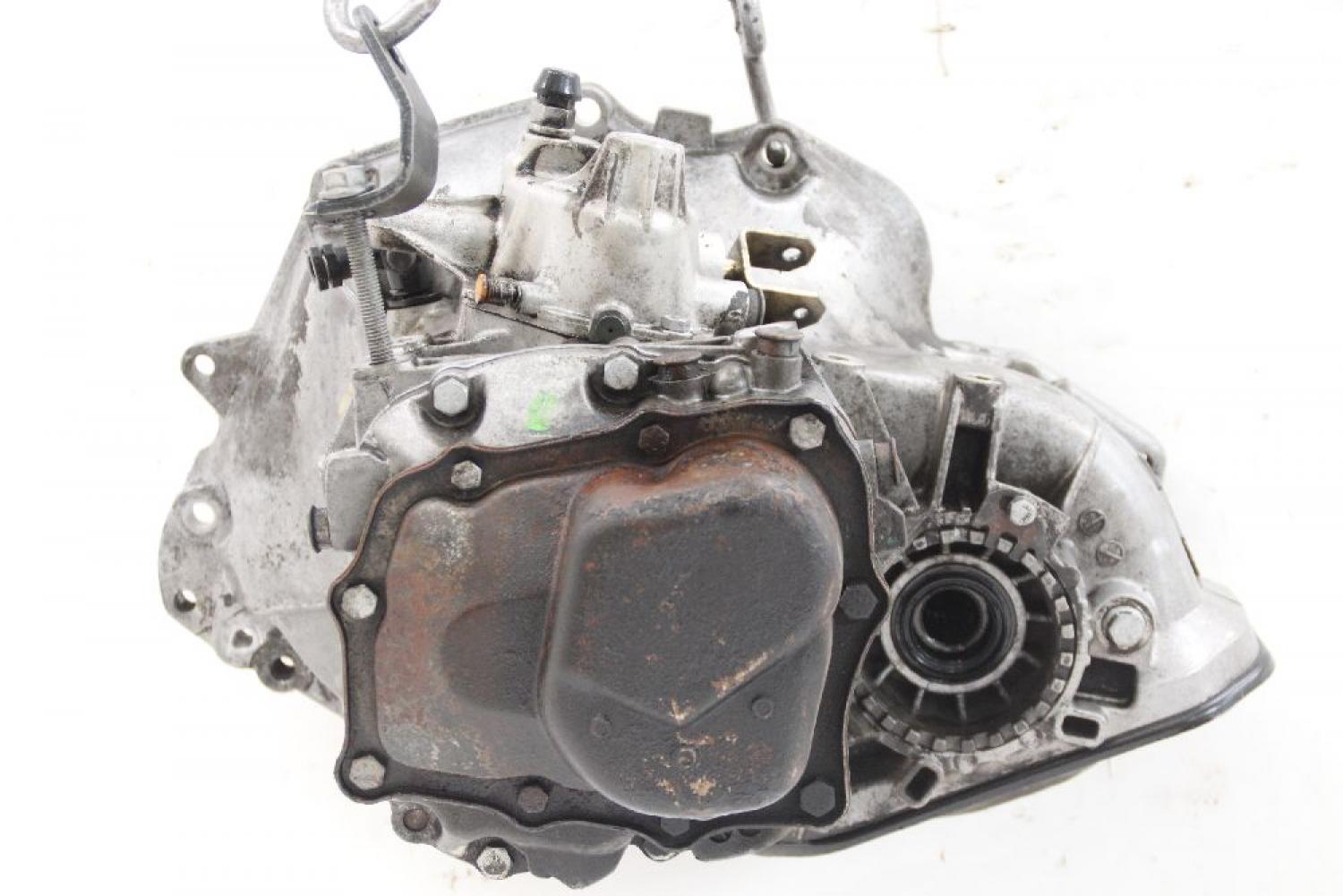 Getriebe 5 Gang 55351216 Opel CORSA C