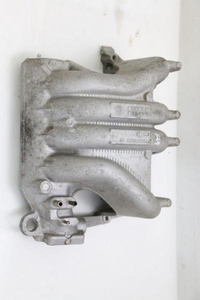 Achsschenkel vorn rechts VW POLO 5 6R 6Q0407256AC 1.4 63 KW 85 PS ABS Benzin gebraucht 1