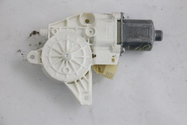 Fensterheber-Motor vorn rechts 2048200242 Mercedes C-KLASSE S 204