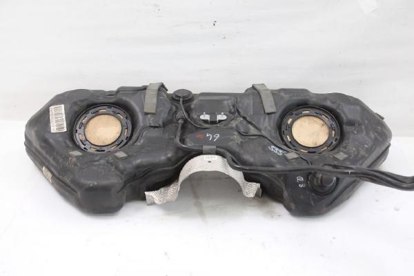 Kraftstofftank 2044703802 Mercedes C-KLASSE S 204