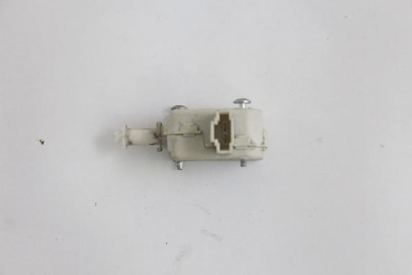 Fensterhebermotor hinten links Nissan NAVARA D40 827313X30A 04-2007 gebraucht 2