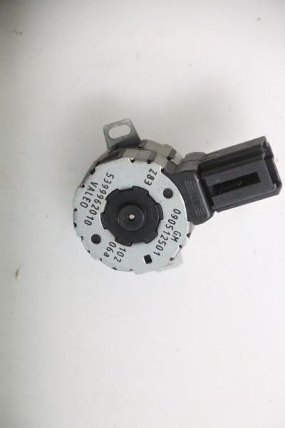 Stellmotor Heizung 90512501 Opel OMEGA B Caravan
