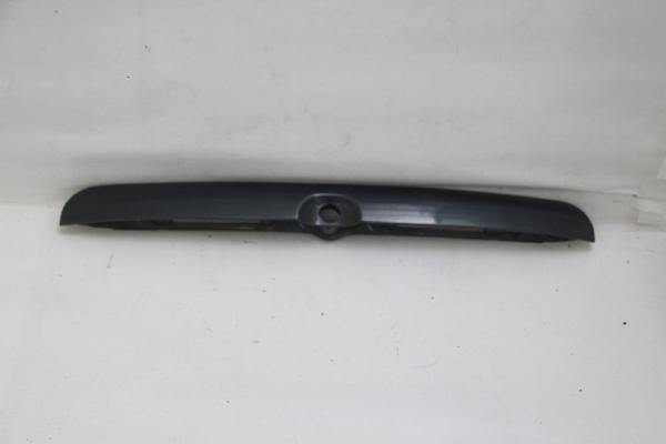 Heckklappenblende 90435719 Opel OMEGA B Caravan