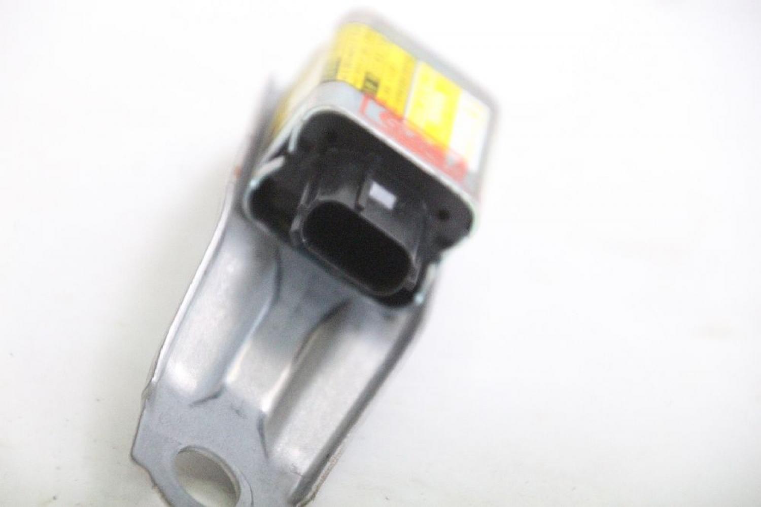 Airbag Sensor hinten rechts 8983347030 Toyota PRIUS 2 NHW20