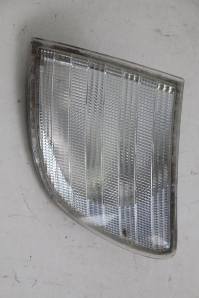 Blinker vorn links 6388200821 Mercedes VITO 1 W638