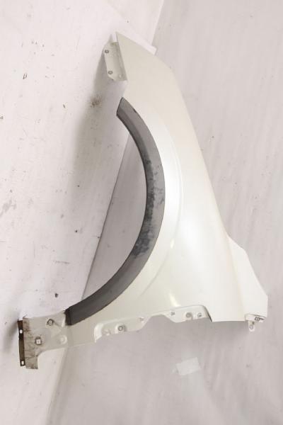 Kotflügel vorn links 95930052 Opel ANTARA