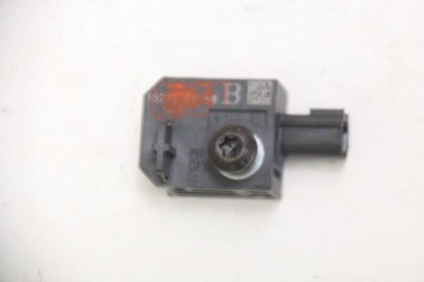 Airbag Sensor links 13502577 Opel ANTARA