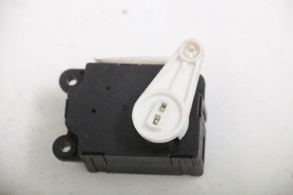 Stellmotor Heizung 5037521120 Subaru FORESTER 3 SH