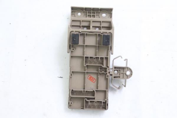 Sicherungskasten 82201FG010 Subaru FORESTER 3 SH