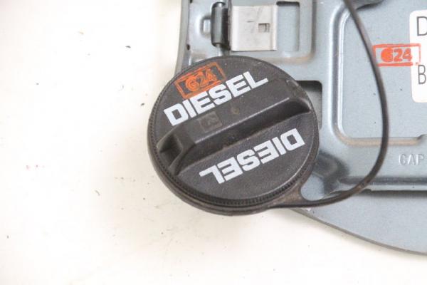 Tankklappe 57601SC0009P Subaru FORESTER 3 SH