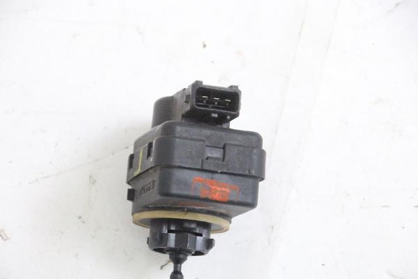 Stellmotor Scheinwerfer XBS100170L Land Rover FREELANDER 1 LN