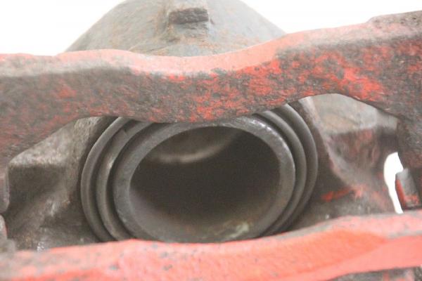 Bremssattel vorn rechts SEG100260 Land Rover FREELANDER 1 LN