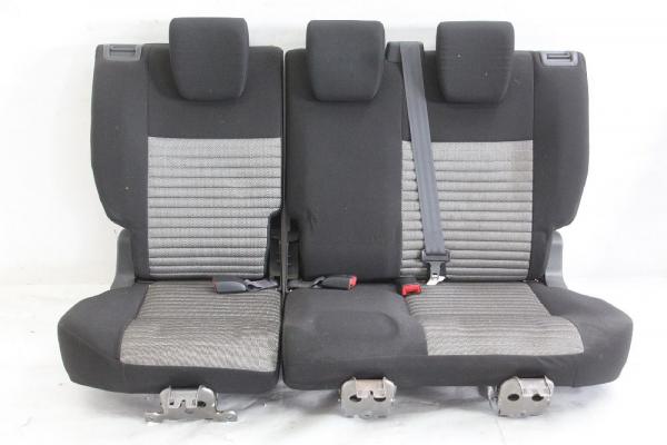 Sitzbank hinten 8760379J00 Suzuki SX4 EY GY