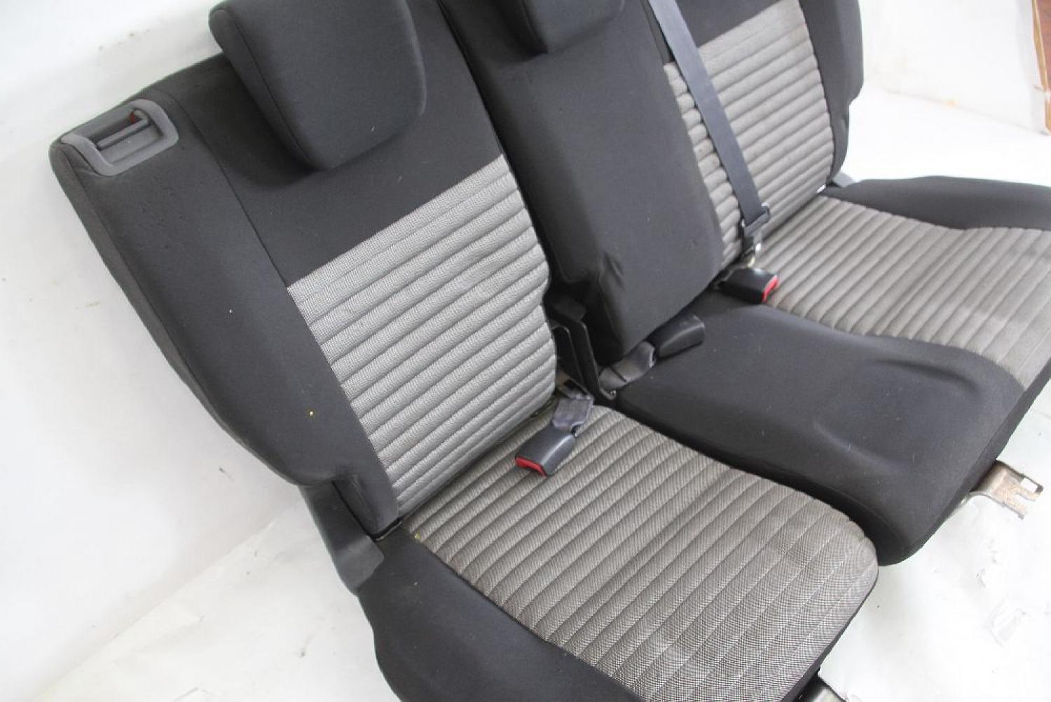 Sitzbank hinten 8760379J00 Suzuki SX4 EY GY