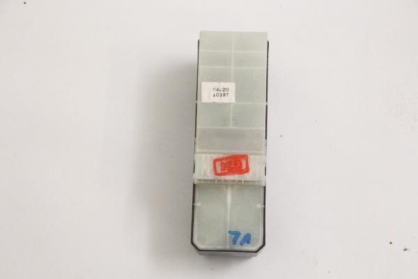 Schalter Fensterheber vorn links 64J201039T Suzuki SX4 EY GY