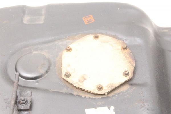 Kraftstofftank 311103E700 Kia SORENTO 1 JC