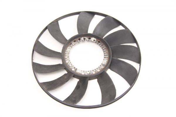Ventilator (am Kühler) 058121301D VW PASSAT 3BG