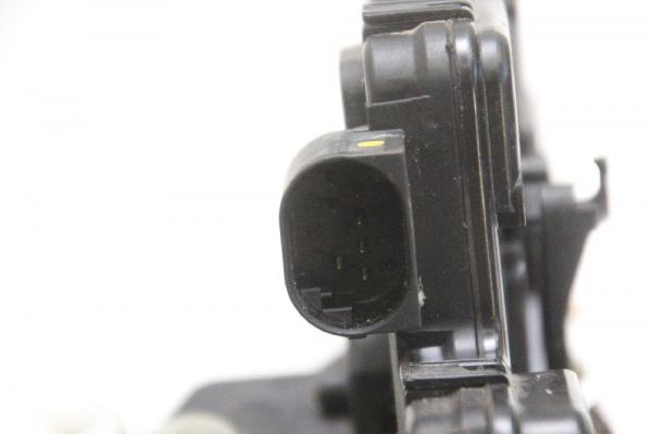 Türschloß vorn rechts 51217011244 BMW 3er E46