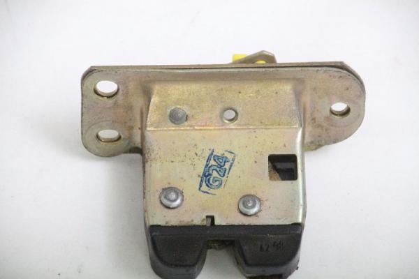 Schloß Heckklappe 30802821 Volvo V40
