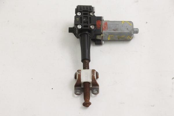 Stellmotor Sitz 0390201946 Mercedes SL R230