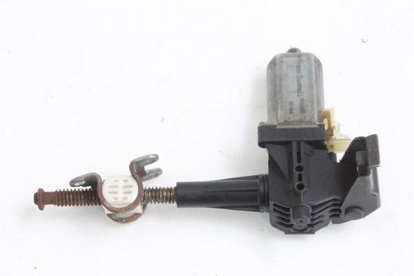 Stellmotor Sitz 0390201946 Mercedes SL R230