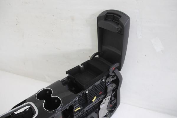 Armlehne 2277120 Ford EDGE