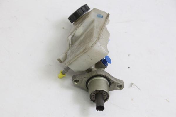 Hauptbremszylinder 6M512140BA Ford FOCUS 2 Turnier