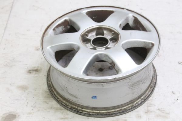 Felge Alu/Leichtmetall hinten links 8L0601025F Audi A3 8L