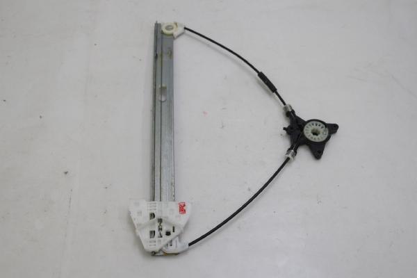 Fensterheber elektrisch vorn rechts BP4K58590 Mazda 3 BK