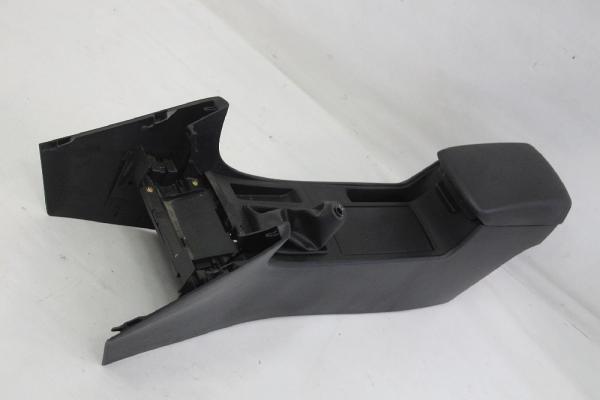 Mittelkonsole BN8P64420F02 Mazda 3 BK