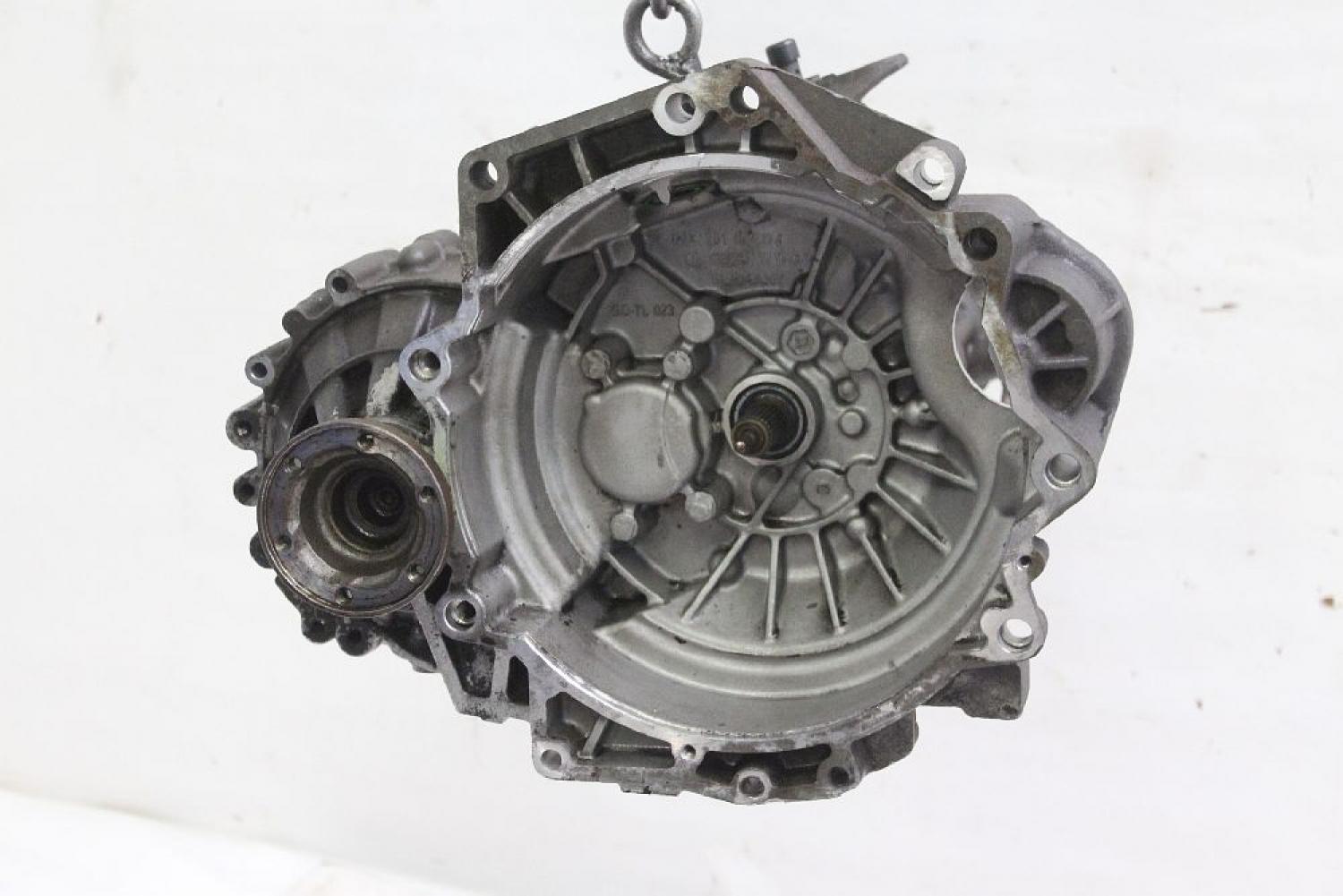 Getriebe 5 Gang 02K300045KX VW GOLF 4