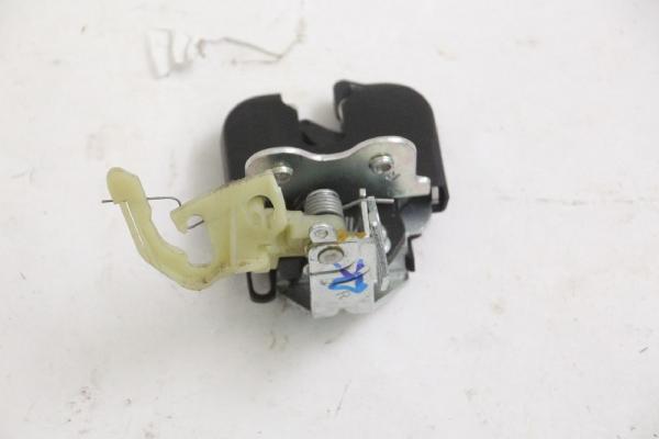Sitz hinten 2039200472 Mercedes CLK C209
