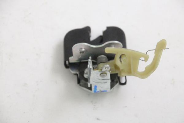 Sitz hinten 2039200372 Mercedes CLK C209