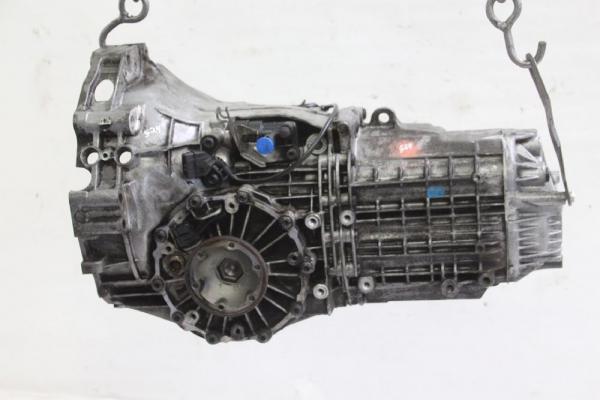 Getriebe 5 Gang 012300061DX VW PASSAT Variant 3B