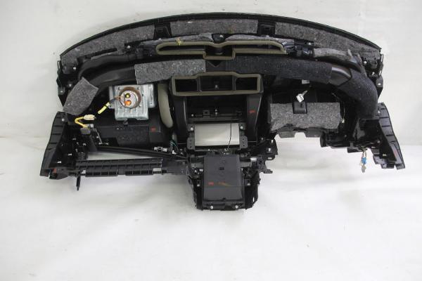 Armaturenbrett 8231N1 Citroen C-CROSSER
