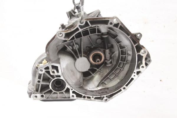 Getriebe 5 Gang 700481 Opel ASTRA F Caravan