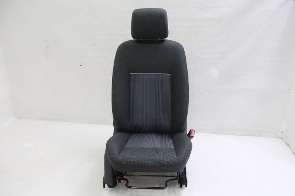 Sitz vorn rechts 1831819 Ford FIESTA 6 JA