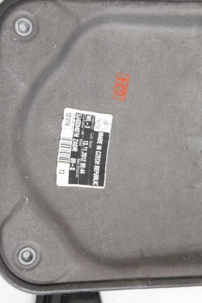 Luftfilterkasten Mazda 3 STUFENHECK BK 3M519600SG 1,6 80 KW 109 PS Diesel 06-200 gebraucht 1