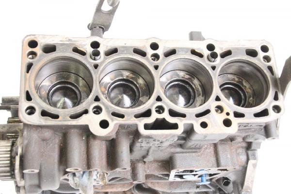 Motorblock 03L103011AK Skoda FABIA 2 5J