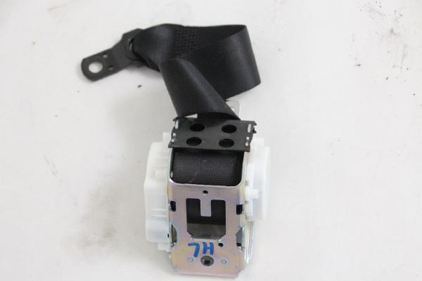 Sicherheitsgurt hinten links 72113448361 BMW X3 E83