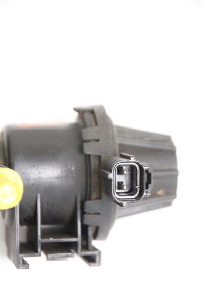 Unterdruckventil 4U5A9G641AA Mazda TRIBUTE EP