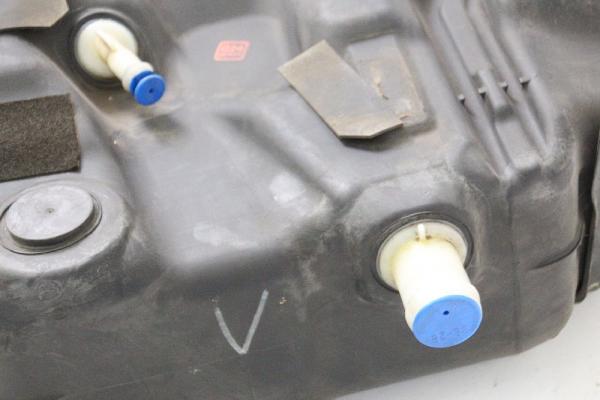 Tür vorn rechts Suzuki WAGON R+ MM 6800183E30 Silber 10-2002 gebraucht 2