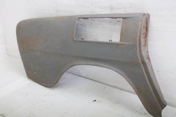 Kotflügel hinten rechts 015 Skoda S 100