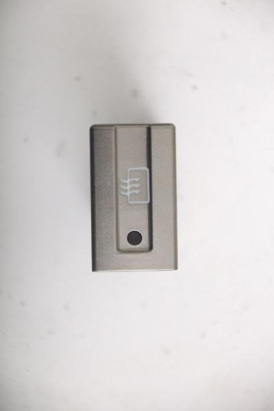 Schalter Scheibenheizung 253508H700 Nissan X-TRAIL 1