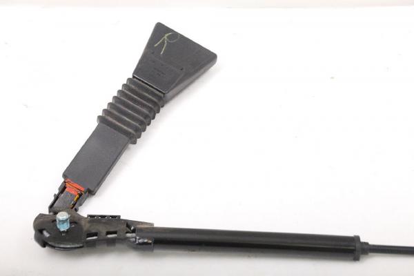 Gurtstraffer vorn rechts 90359922 Opel ASTRA F CC